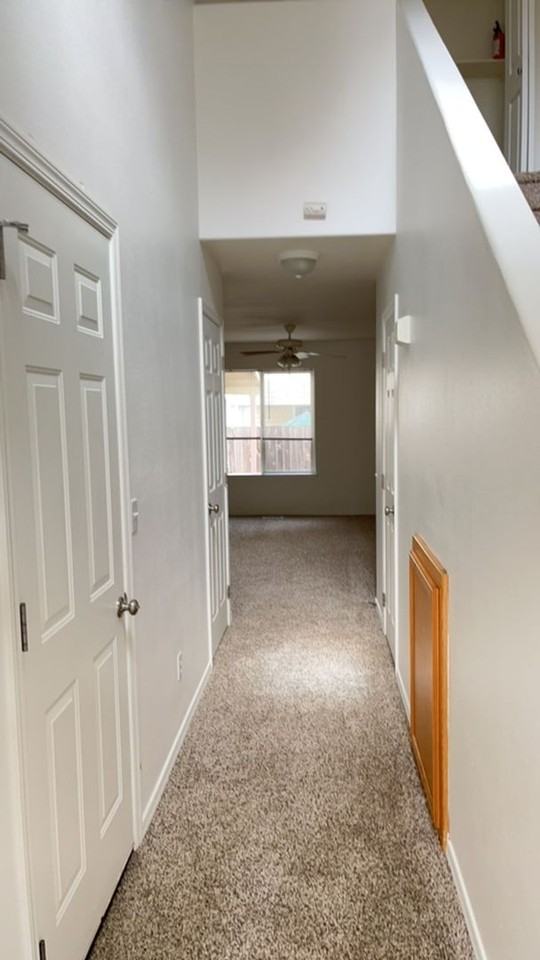 1815 Sw Easy St - Photo 4 of 16