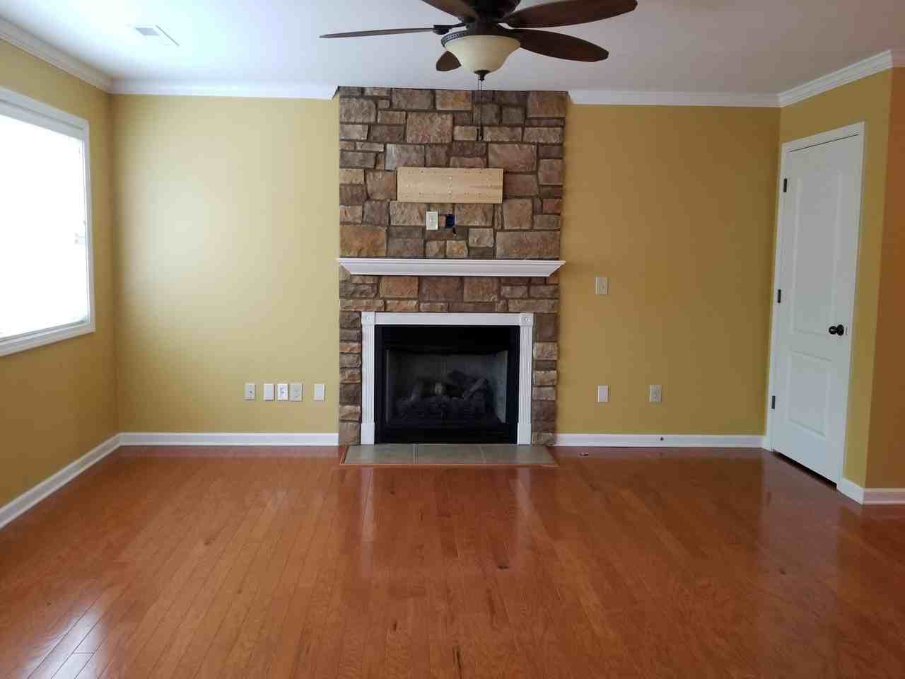 9816 Thunderbolt Way - Photo 4 of 22