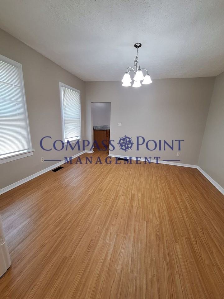 848 Bryan Ave - Photo 3 of 11