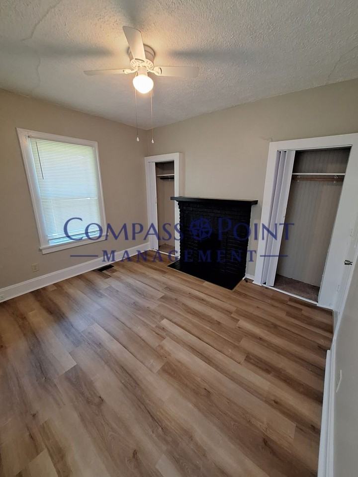 848 Bryan Ave - Photo 5 of 11