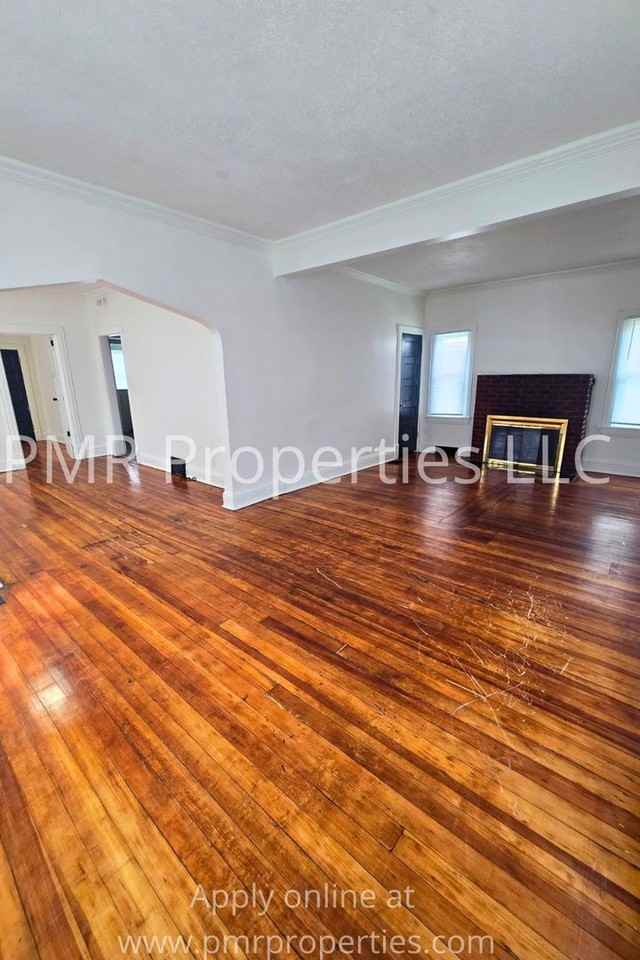 3918 N 17th St - Photo 7 of 11