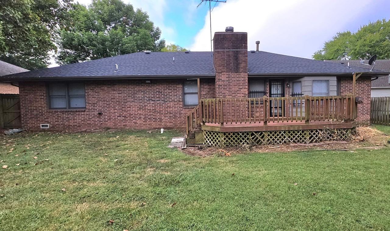1603 E Woodgate St - Photo 2 of 14