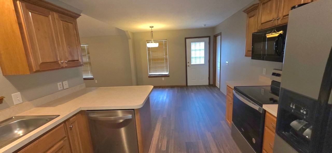 503 S Birchwood St - Photo 6 of 12