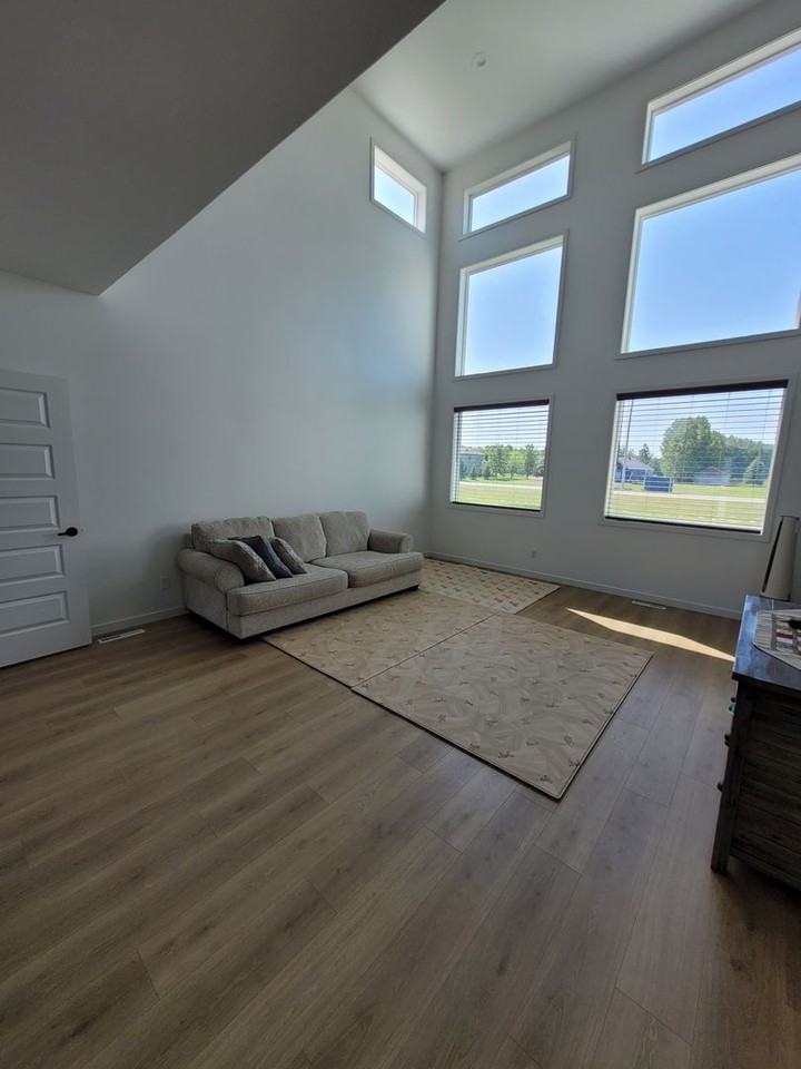1450 75th Ave S - Photo 6 of 30