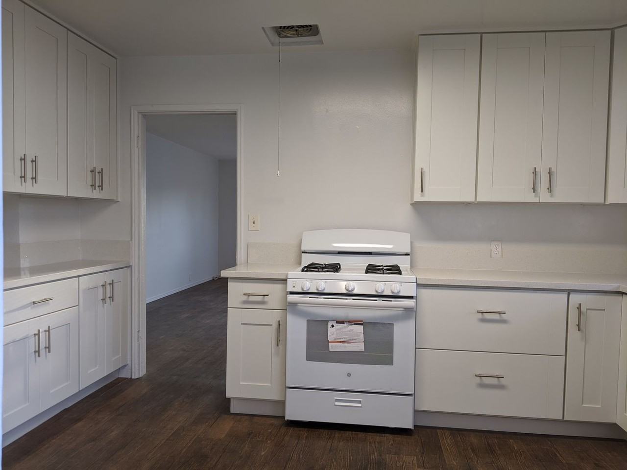 123 S Lime St - Photo 7 of 12