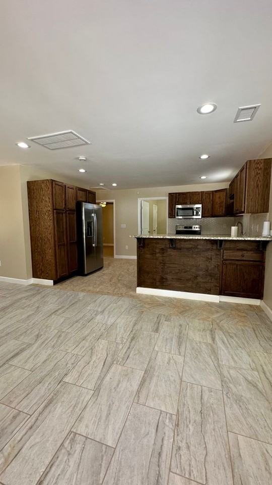 1006 1006 S Welcome Road - 1006 S Welcome #A - Photo 5 of 21