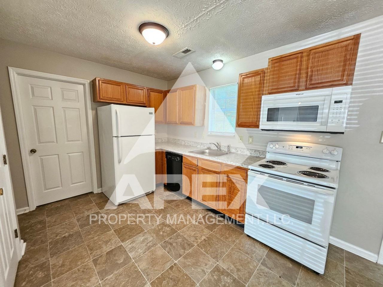 1224 Ferd Hickey Rd - Photo 5 of 21