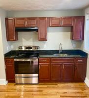 featured image of 39 Salem St #1