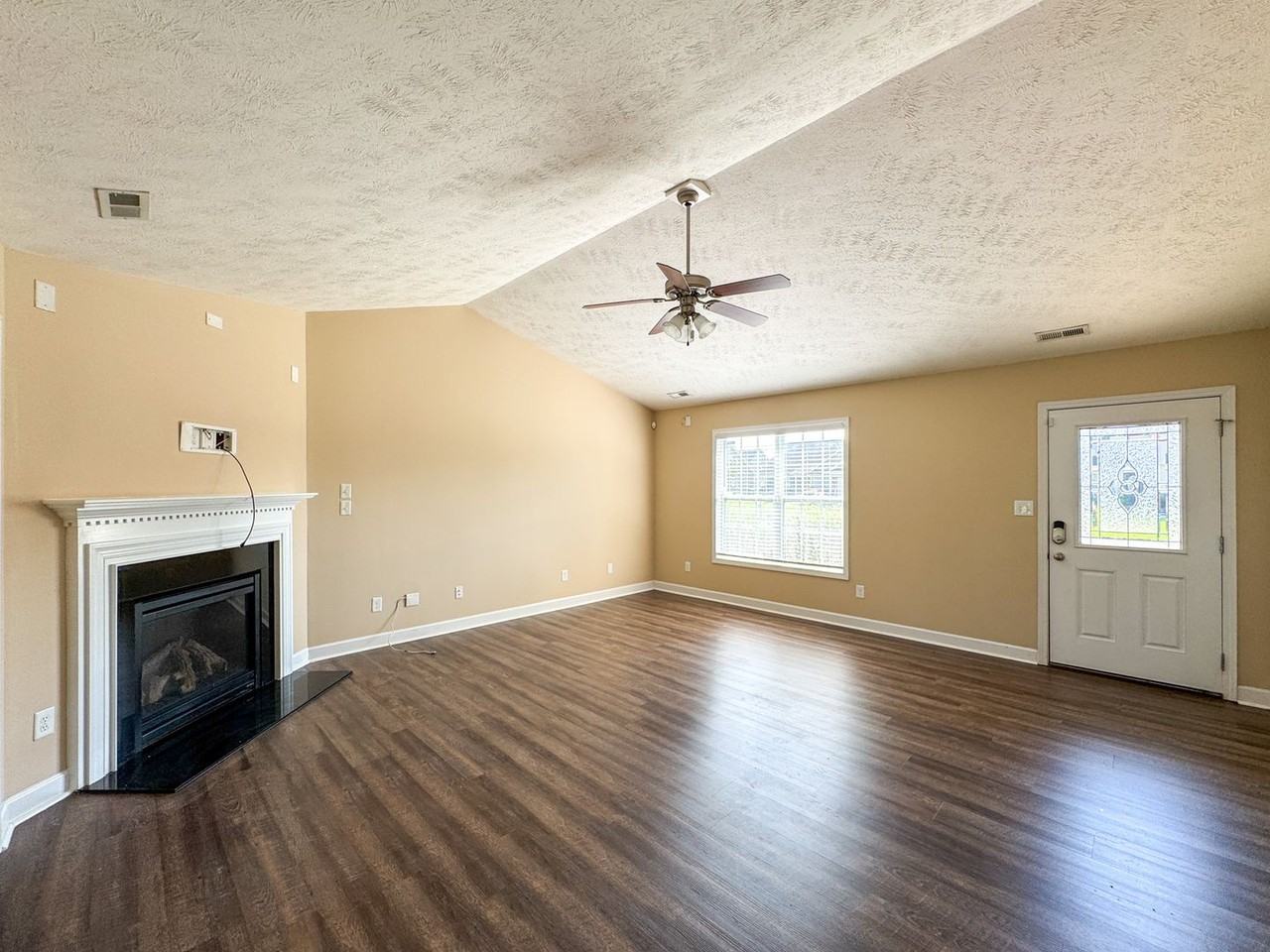 258 Ivy Stone Dr - Photo 5 of 26