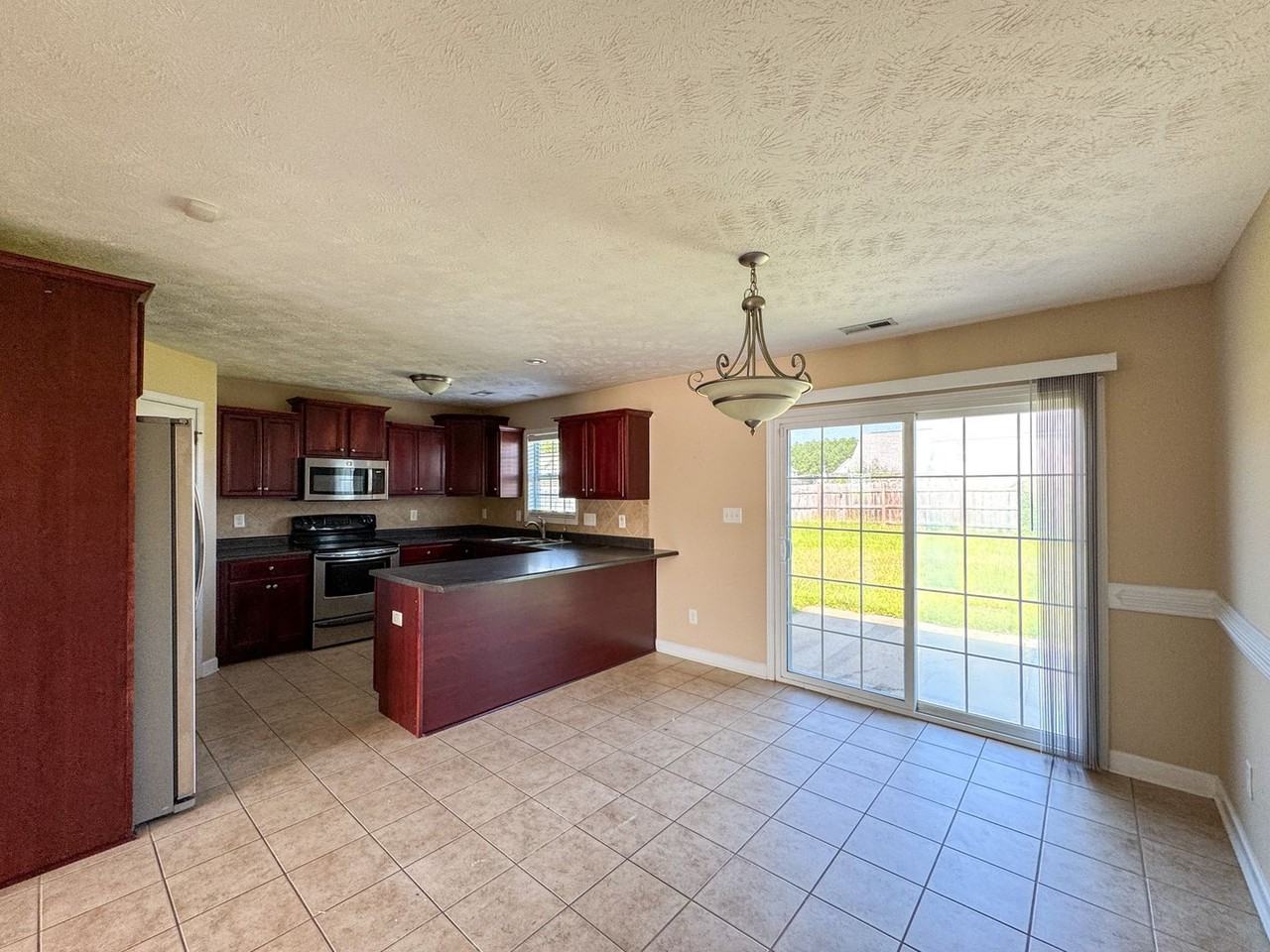 258 Ivy Stone Dr - Photo 7 of 26