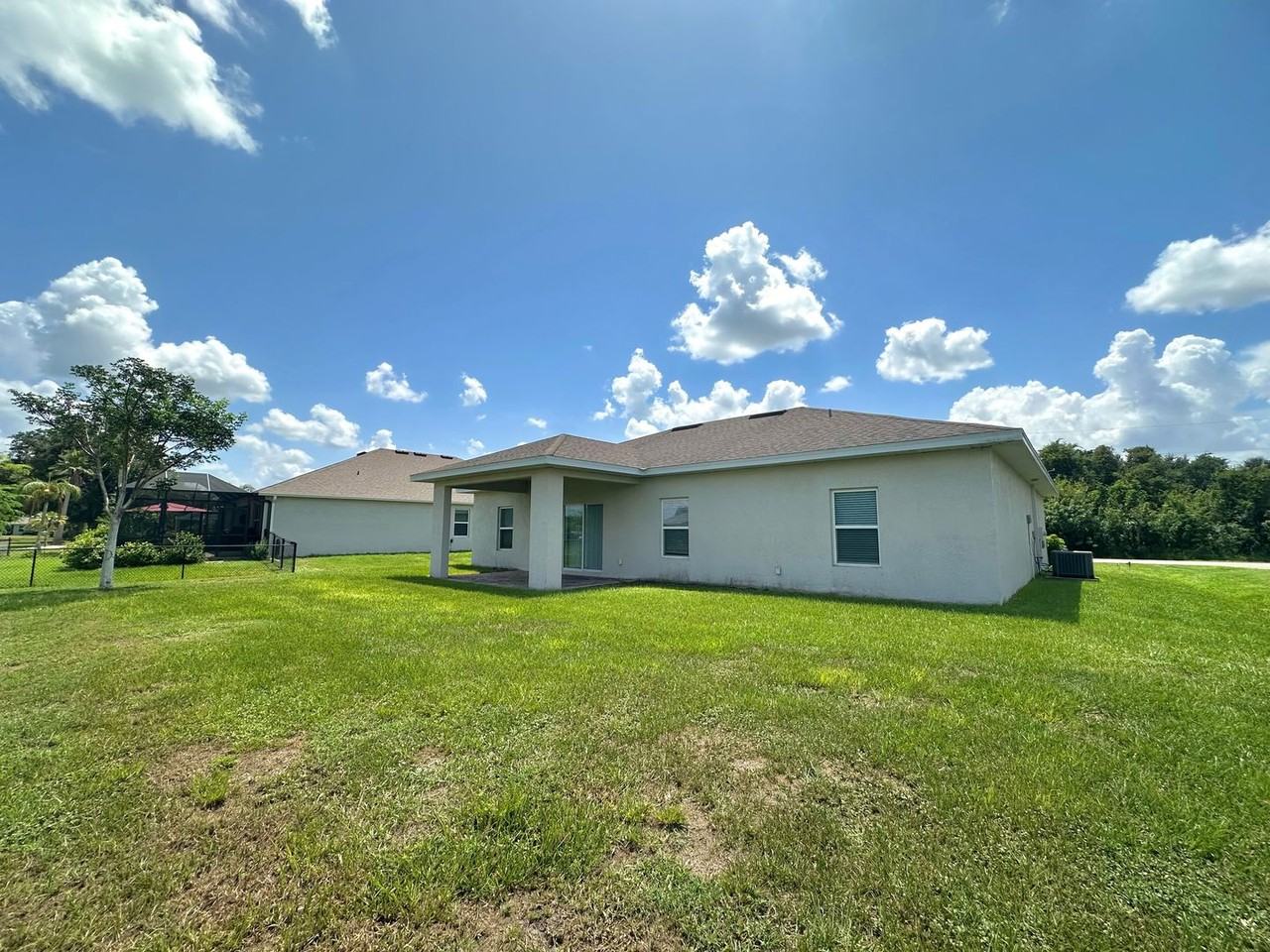 624 Corrientes Cir - Photo 3 of 24