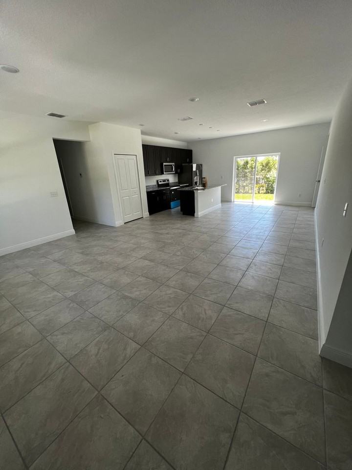 2680 Sw 151st Pl - Photo 5 of 27