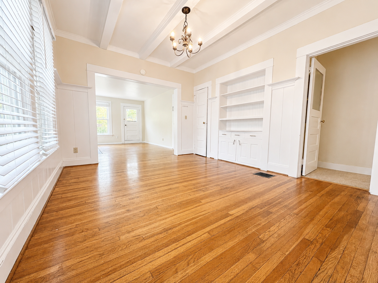 2220 Nw Johnson St - Photo 2 of 26