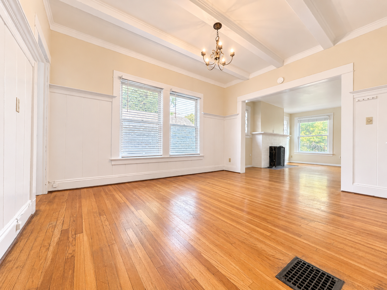 2220 Nw Johnson St - Photo 3 of 26