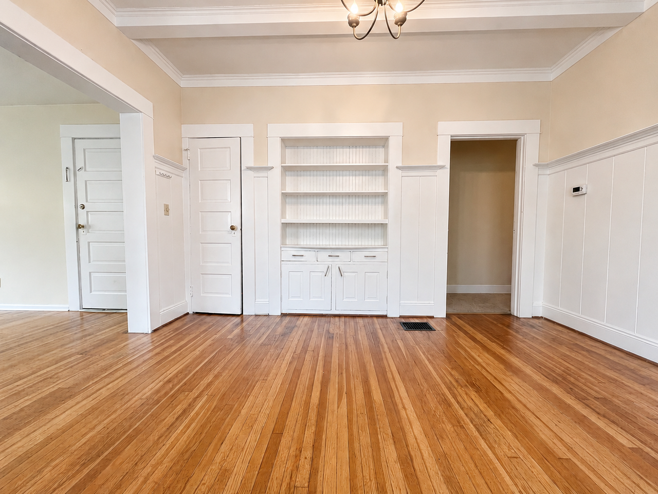 2220 Nw Johnson St - Photo 4 of 26