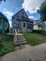 featured image of 3237 N 34th St