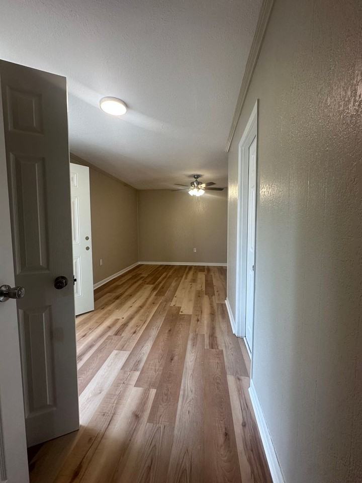 804 Adams St - Photo 2 of 27