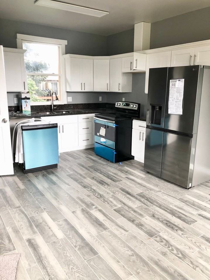 173 Ne 162nd Ave - Photo 5 of 18