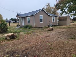 featured image of 3306 Derby St