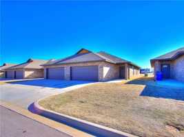 featured image of 820 Aspen Dr