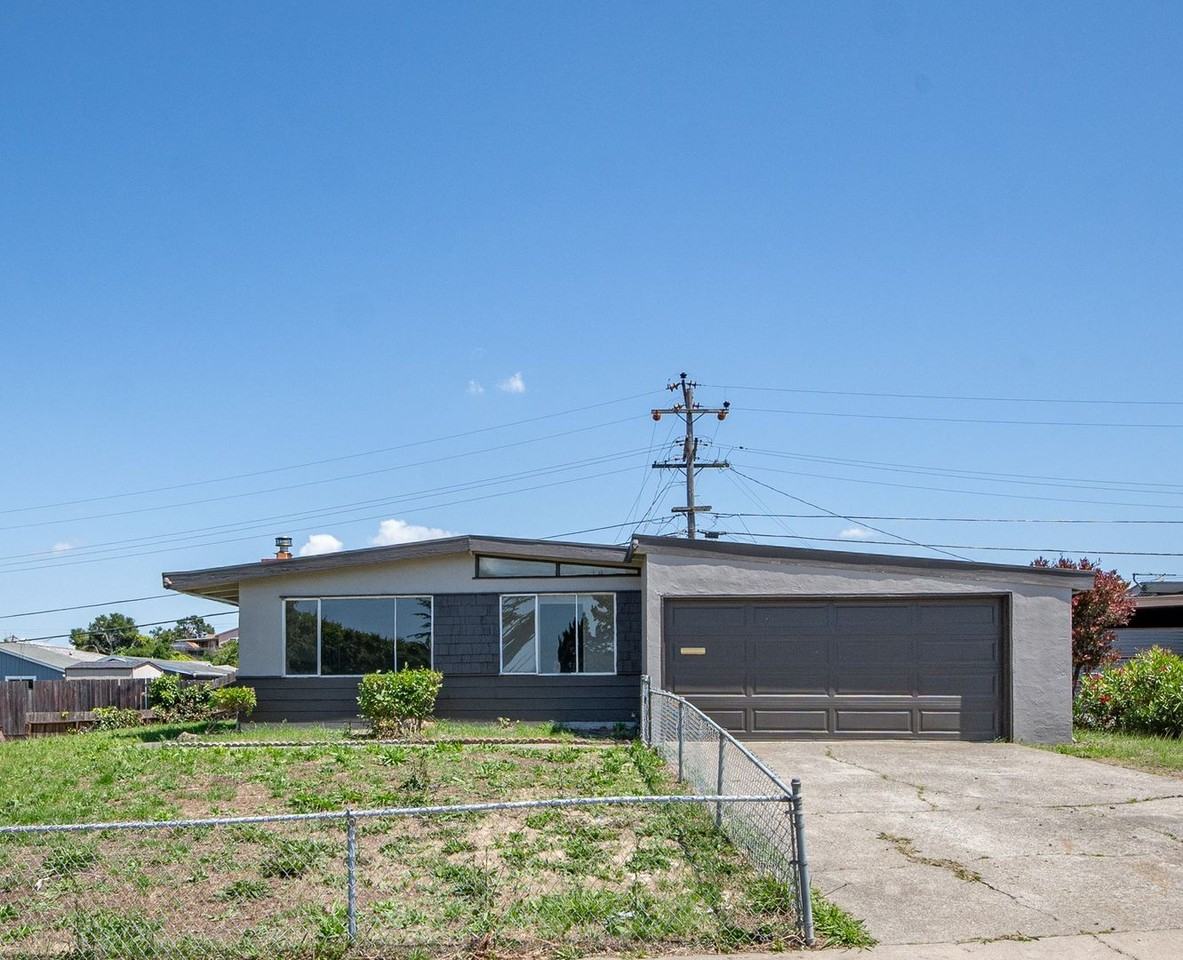 202 Arguello Ave - Photo 2 of 11
