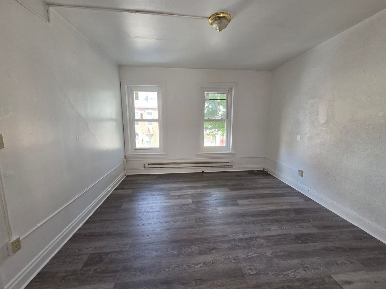 316 N 8th St - Photo 4 of 13