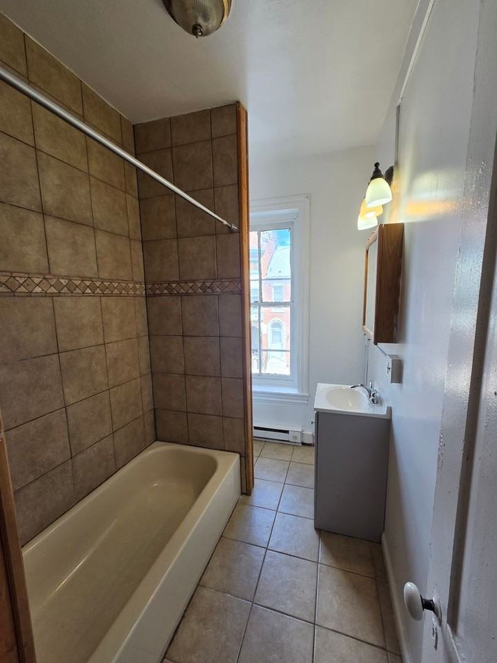 316 N 8th St - Photo 5 of 13
