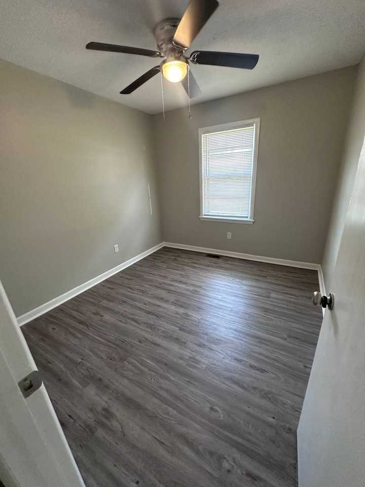 7043 Forest Park Blvd - Photo 4 of 7