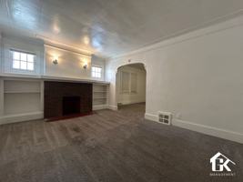 featured image of 2425 Clements St Lowr