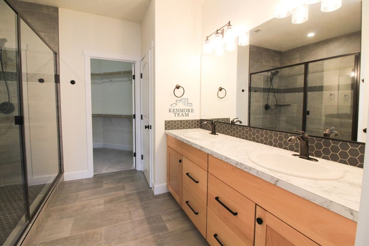 7077 W 29th Ave - Photo 5 of 10