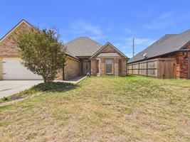 featured image of 319 Sw Coral Ave