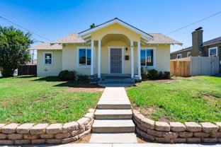 303 S Sunshine Ave - Photo 1 of 1