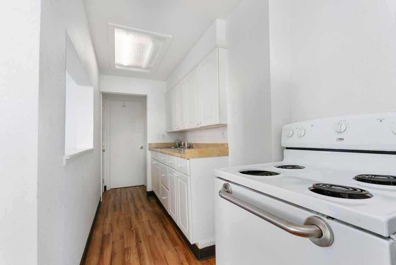 5413 South Puget Sound Avenue - Photo 4 of 23