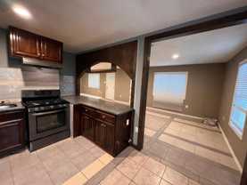 1501 Peru St - Photo 1 of 1