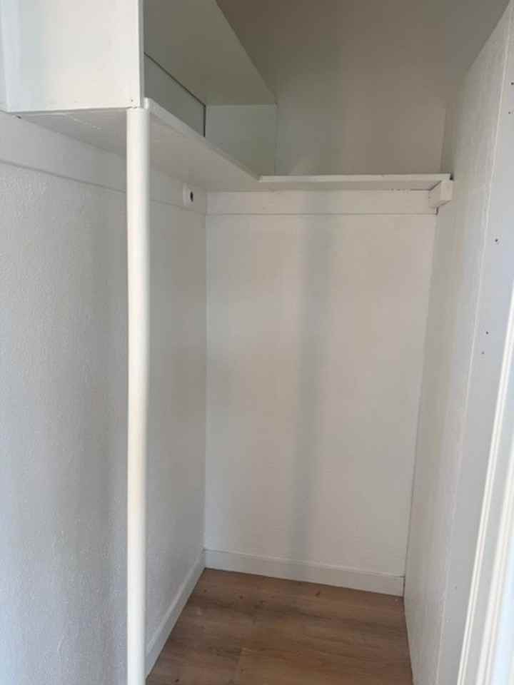 51 Maple St - Photo 6 of 7