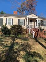 featured image of 444 E Park Dr