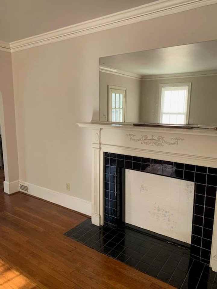 444 E Park Dr - Photo 3 of 14