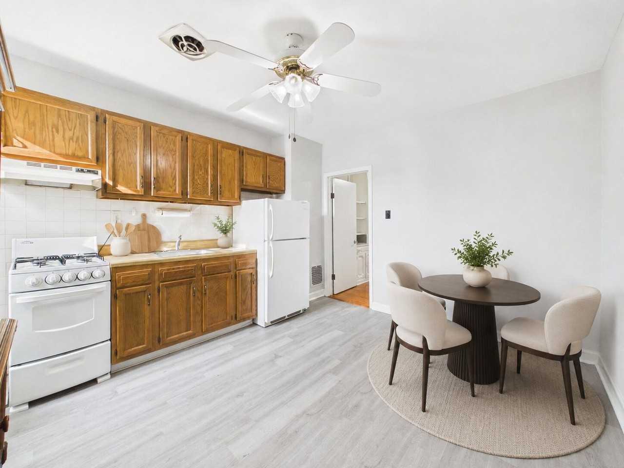 148 N 21st St - Photo 2 of 12