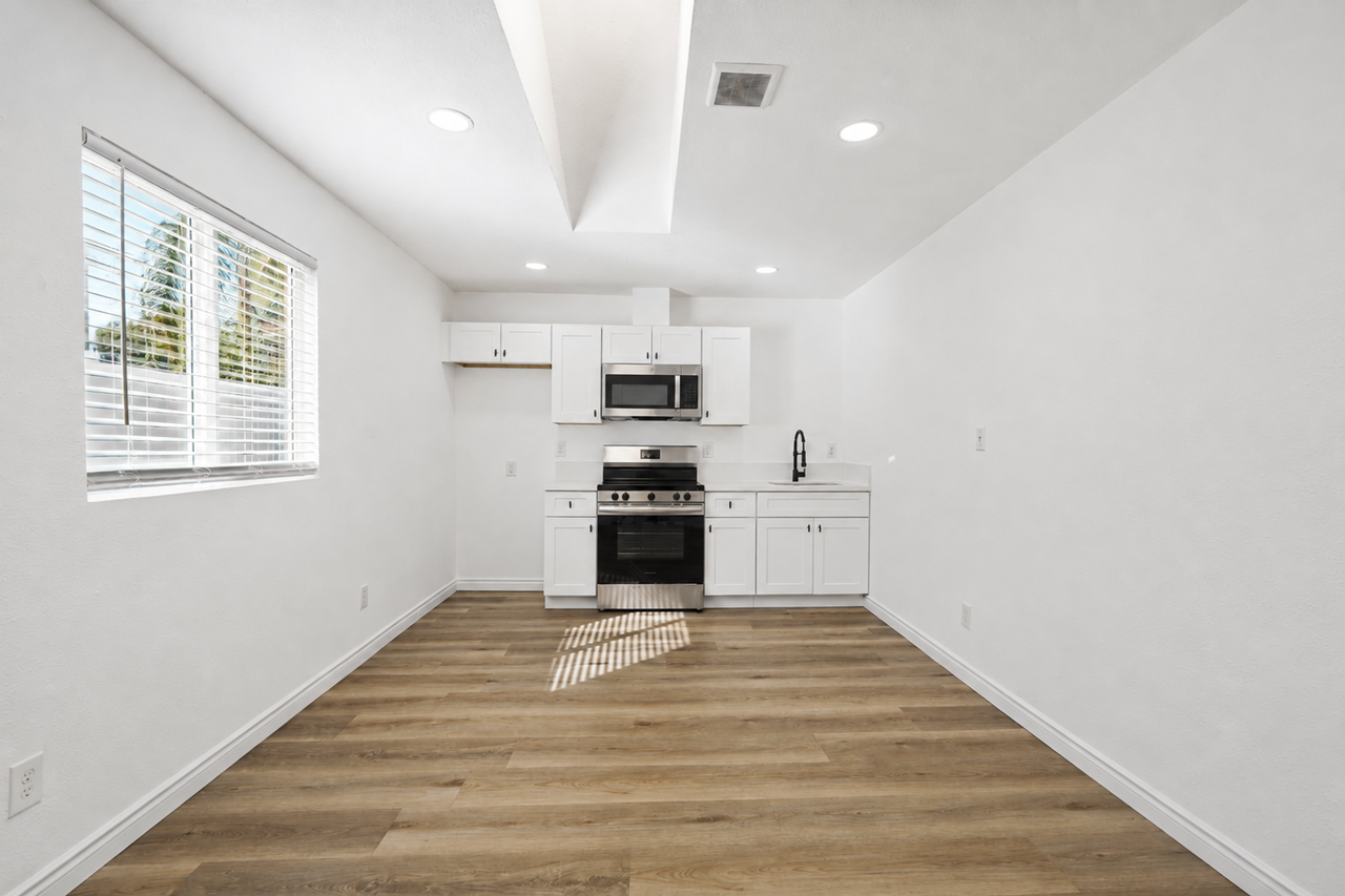 5822 Virginia Pl - Photo 6 of 16