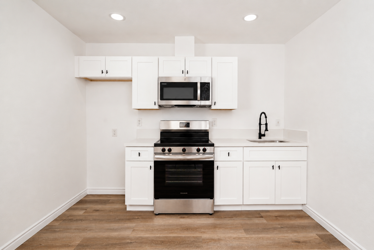 5822 Virginia Pl - Photo 7 of 16