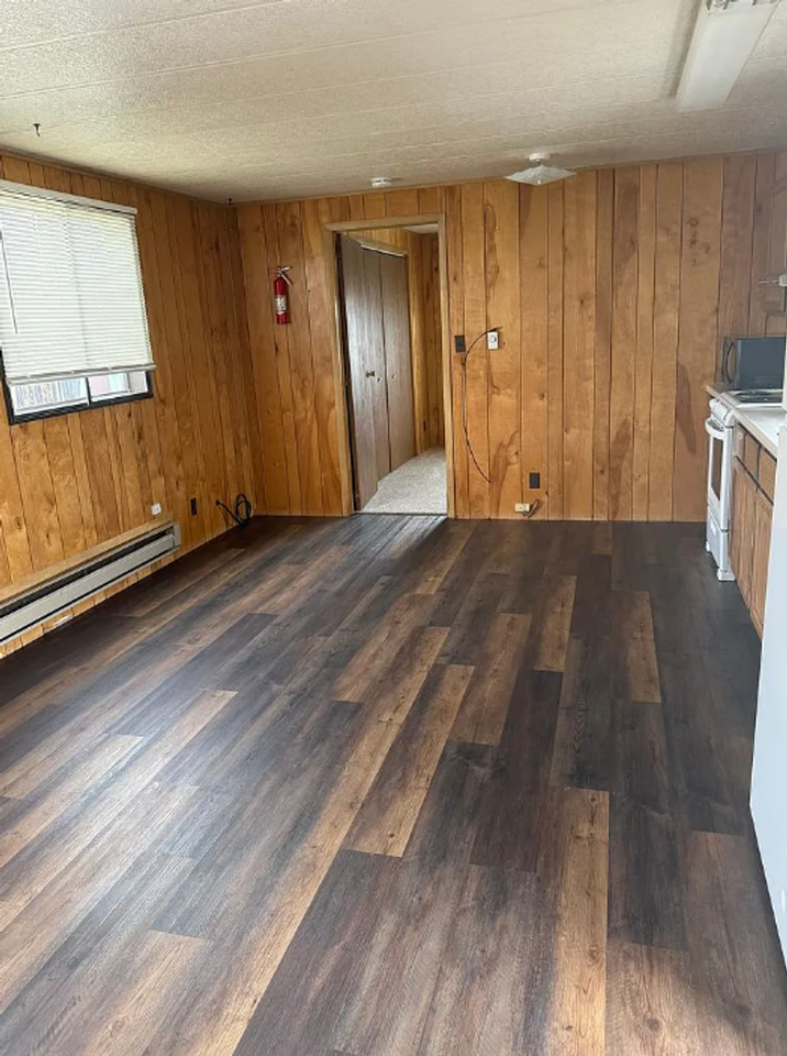 2296A Doane Ln - Photo 2 of 4