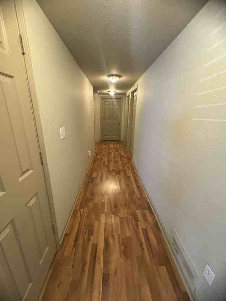 201 E 19th St - Photo 3 of 25