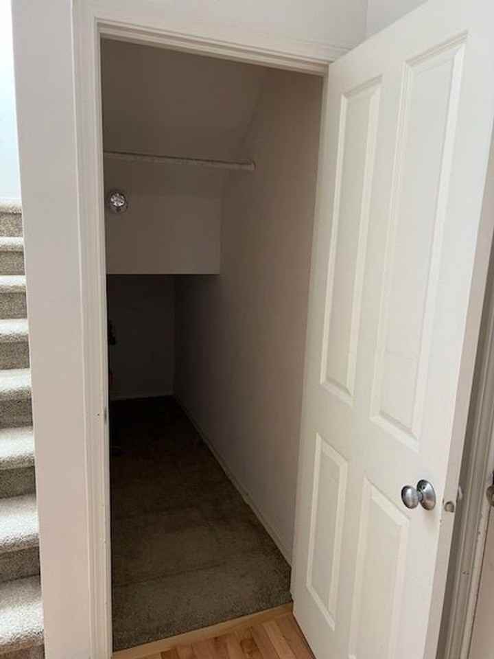 6624 Francis Ave Se - Photo 2 of 29
