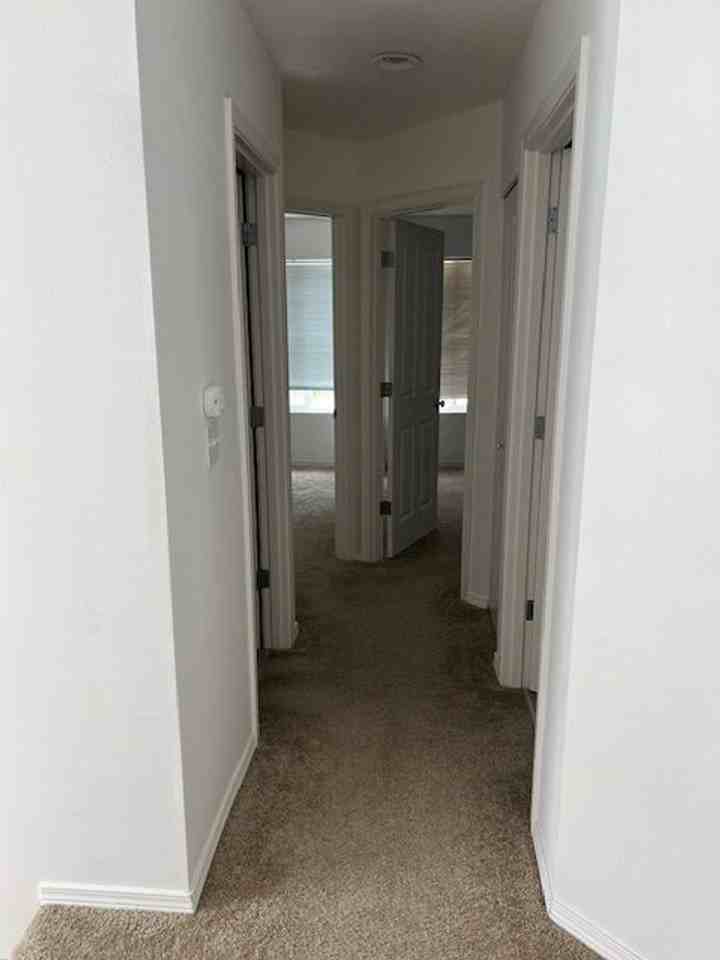 6624 Francis Ave Se - Photo 3 of 29