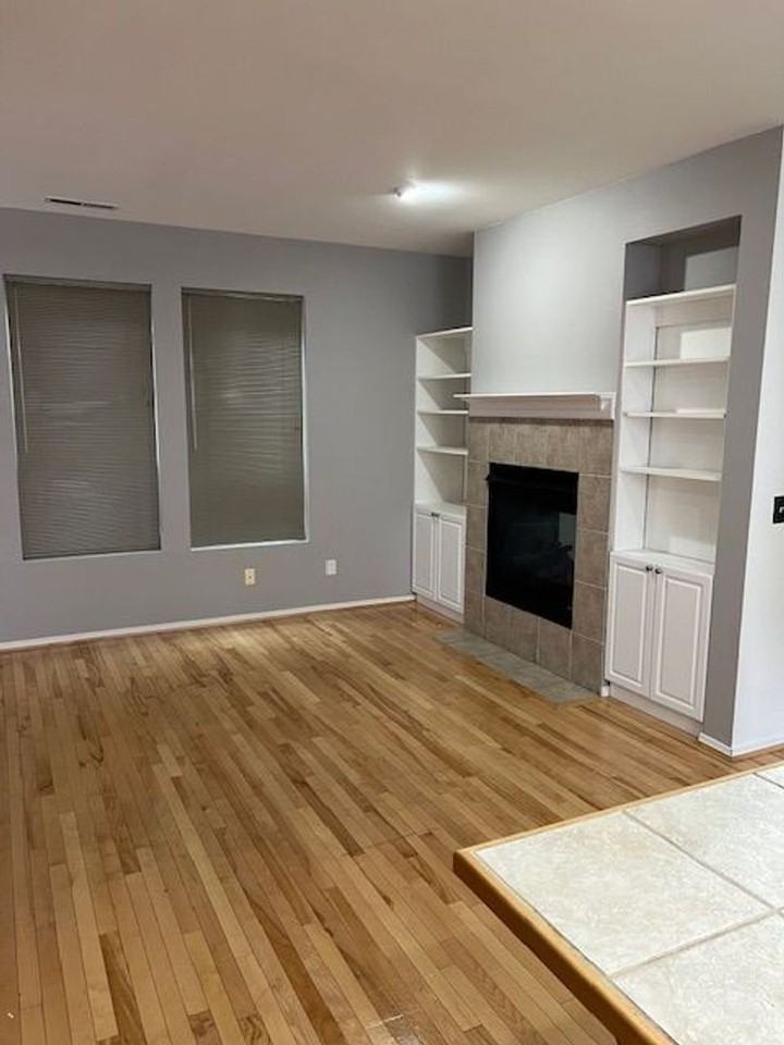 6624 Francis Ave Se - Photo 4 of 31