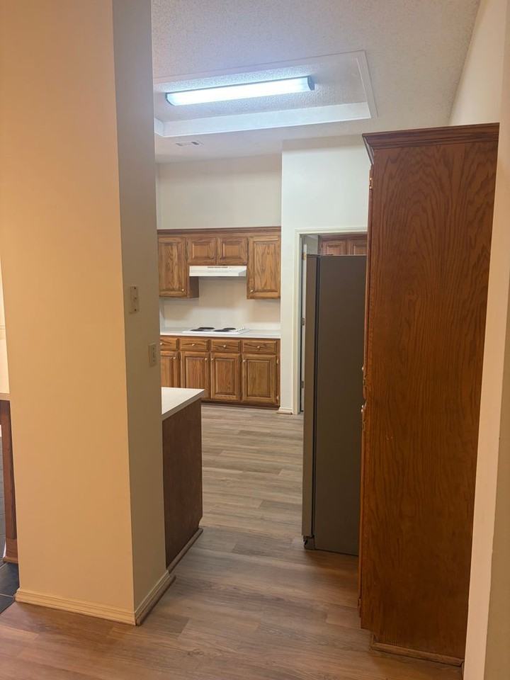 908 Aspen Ave - Photo 7 of 24