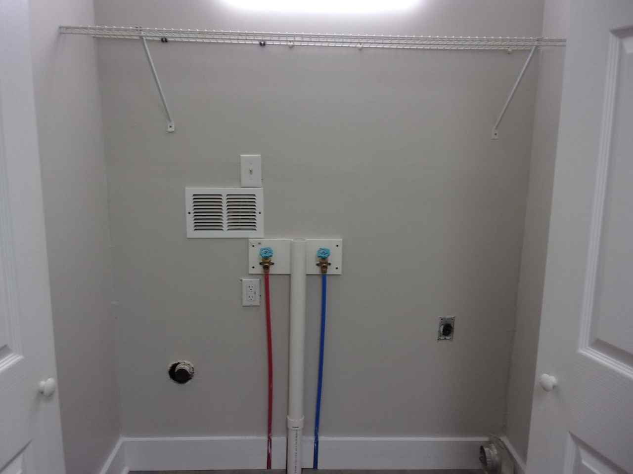 1050 Ebenezer Avenue Ext #1050 - Photo 5 of 13
