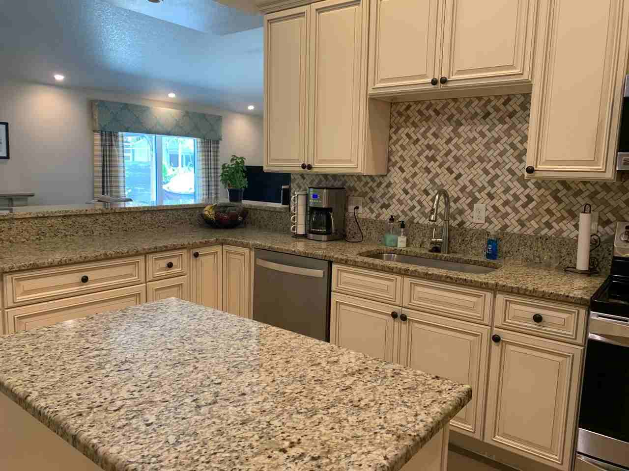 3727 Egret Dunes Dr - Photo 7 of 24