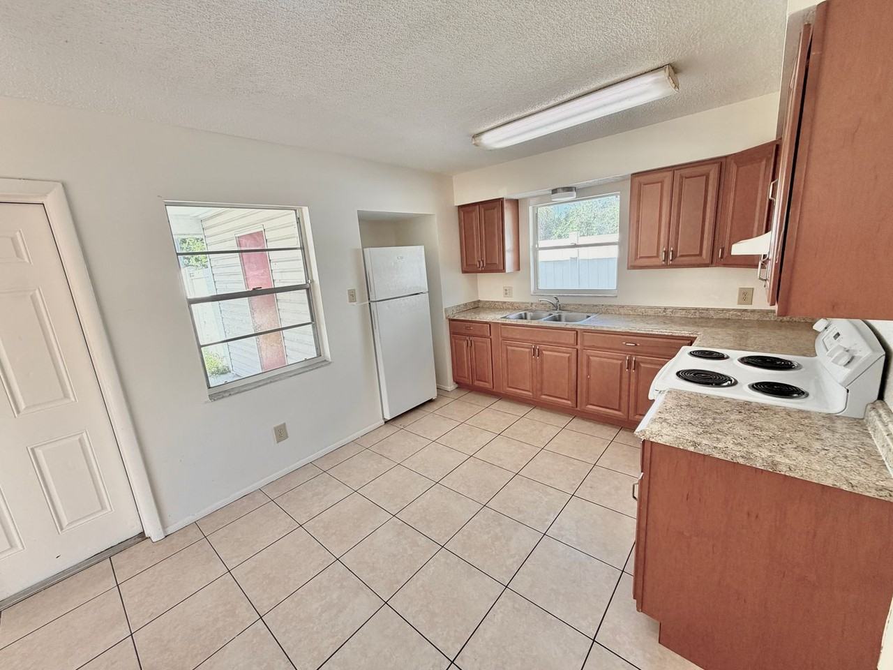 1909 58th Avenue Dr W - Photo 7 of 16