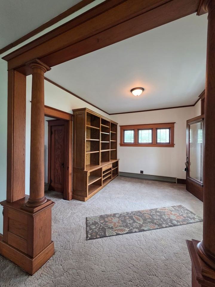 5N340 Wooley Rd - Photo 4 of 24